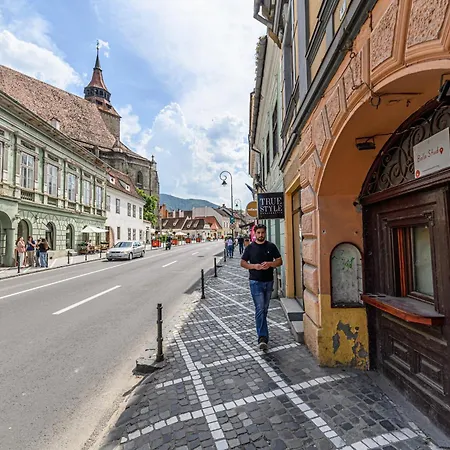 아파트 Langa Biserica Neagra Si Turnul Alb