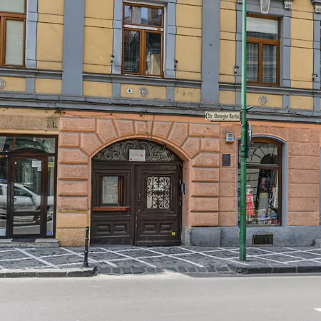 Apartamento Lângă Biserica Neagră și Turnul Alb Braşov