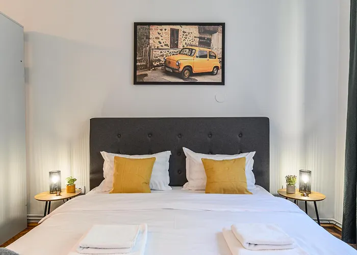 公寓 Langa Biserica Neagra Si Turnul Alb 布拉索夫